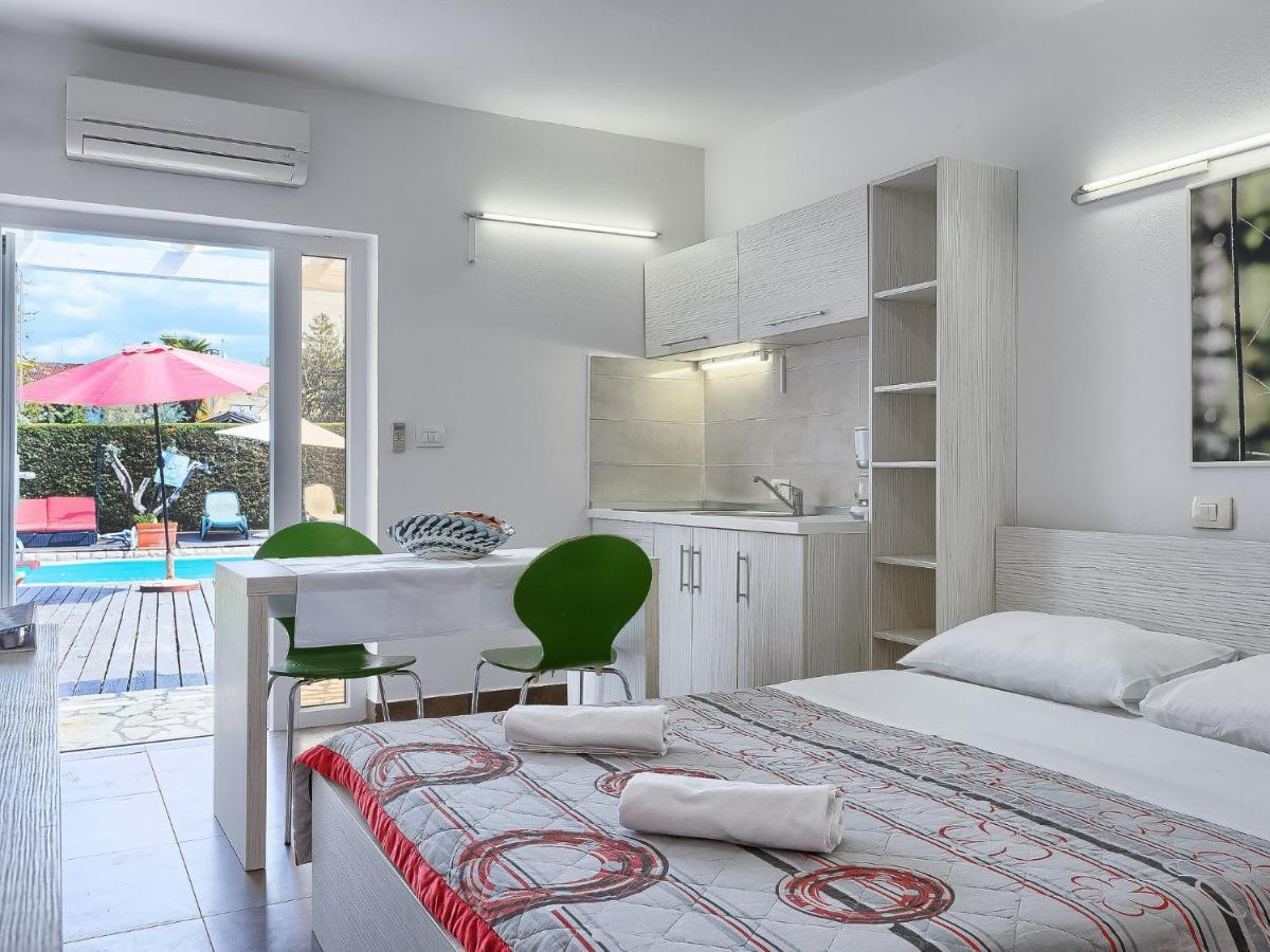 Apartment Nika-10 By Interhome Umag Eksteriør bilde