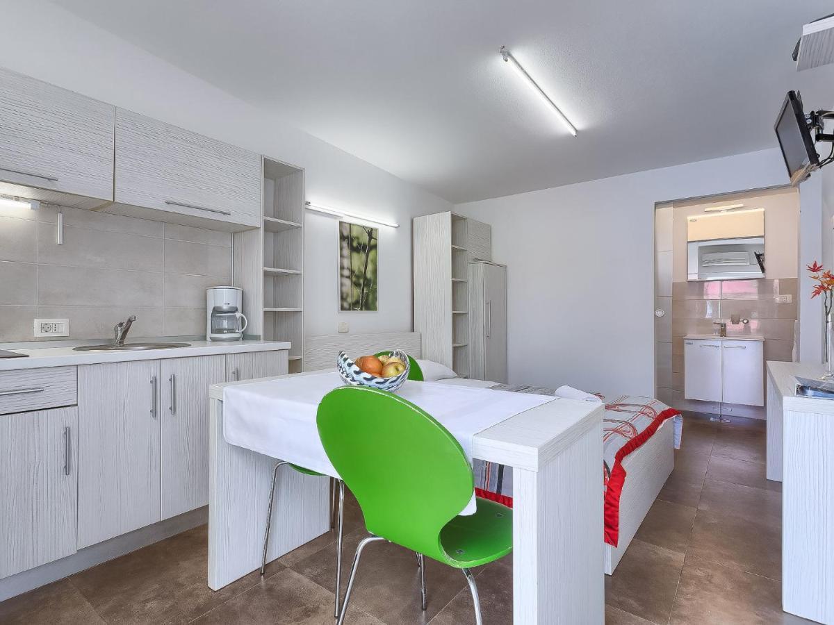 Apartment Nika-10 By Interhome Umag Eksteriør bilde